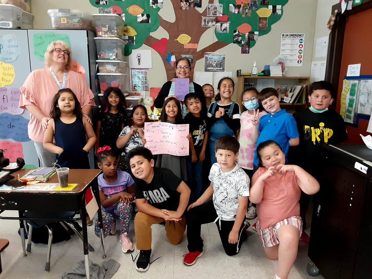 catgrimm23's tweet photo. Thank you so very much to Ms. Briggs and Ms. Troquille (aka superheroes)!  Your help has been such a huge blessing to me and all the students. Thank you for your support, patience, and most importantly....your laughter. #PCEPROUD https://t.co/7NOvX5dcgp