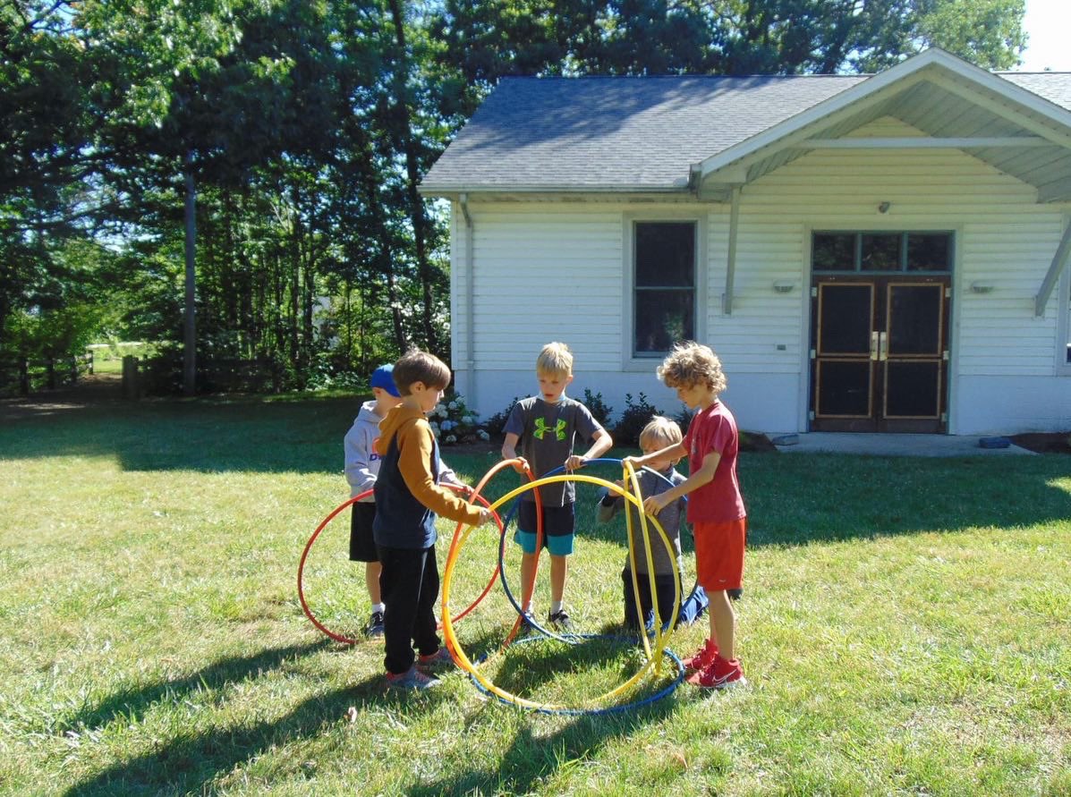 calvary_camp's tweet photo. Sheldon Calvary Camp is a place that is dedicated to delivering a summer camp experience filled with creativity, energy, and community. A week at SCC is full of games, music, laughter, and people who will become your best friends. 

Registration for summer sessions remains open! https://t.co/qyAKotEfqe