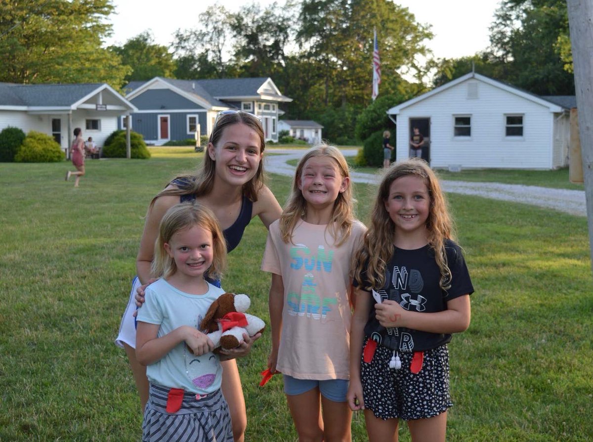 calvary_camp's tweet photo. Sheldon Calvary Camp is a place that is dedicated to delivering a summer camp experience filled with creativity, energy, and community. A week at SCC is full of games, music, laughter, and people who will become your best friends. 

Registration for summer sessions remains open! https://t.co/qyAKotEfqe