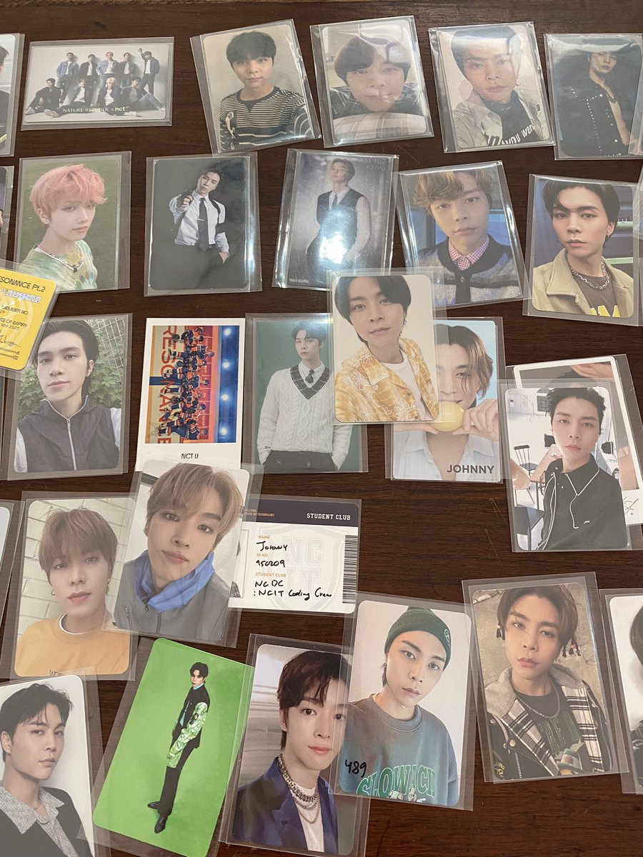 febsnine's tweet image. Ada yang mau divideoin skrng gaa ? wts wts pc johnny kasep, udah videoin buat @balenceyogasuh @baabushcat @scrppikss 💗