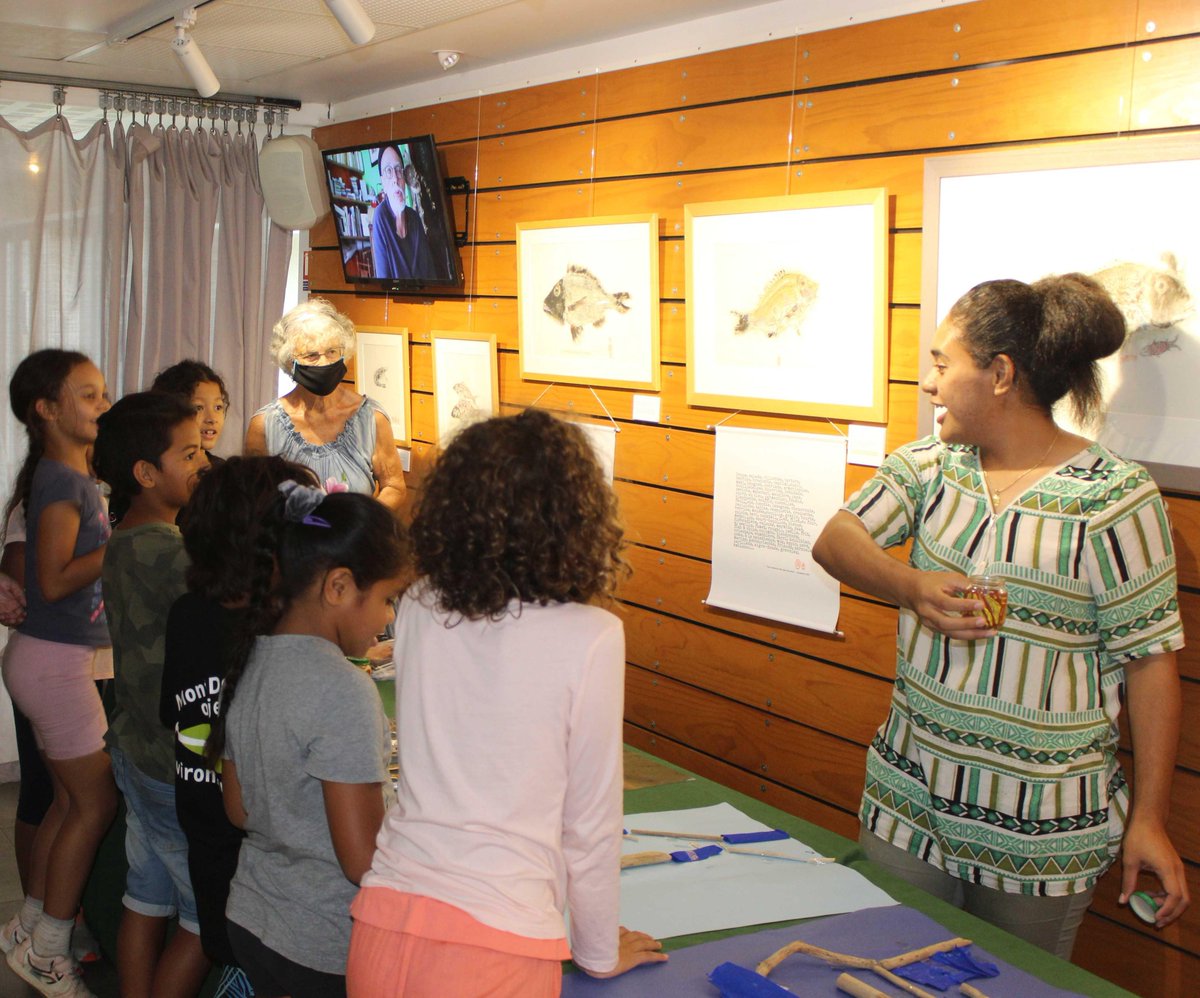 MuseeMaritimeNc's tweet photo. De l'#animation cet après-midi avec les enfants du centre d'éducation à l'environnement de la Ville du Mont-Dore! Ils ont obtenu, en se mouillant un peu, leur certificat du #Passagedelaligne remis par Neptune lui-même 🌬!Réservation au 26 34 43 pour la semaine prochaine ! https://t.co/x1KsL6v6pv