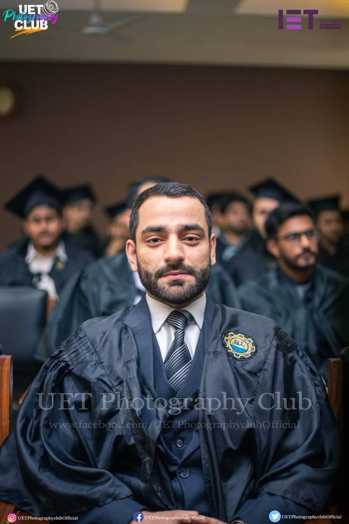 IETOnCampusUET's tweet photo. Now with a heavy heart for leaving this prestigious institute along with your beloved friends, it is time to celebrate and presents their last captured happiest moments in UET Lahore. IET On Campus UET Lahore congratulates you on your success
#28th_Convocation
#IET_On_Campus
#UET https://t.co/80yMDj1nZg