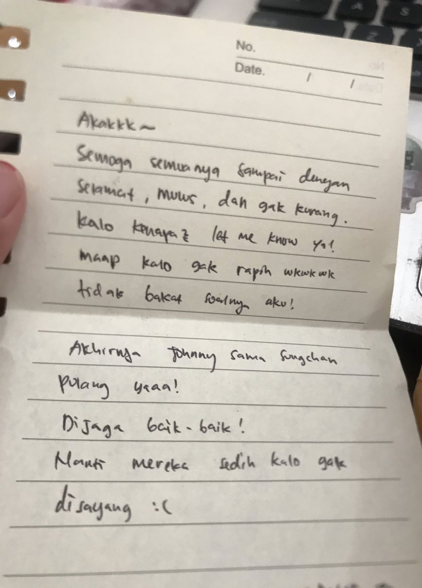 febsnine's tweet image. ahaha terus aku sedih seketika 😭 @fleuriesya