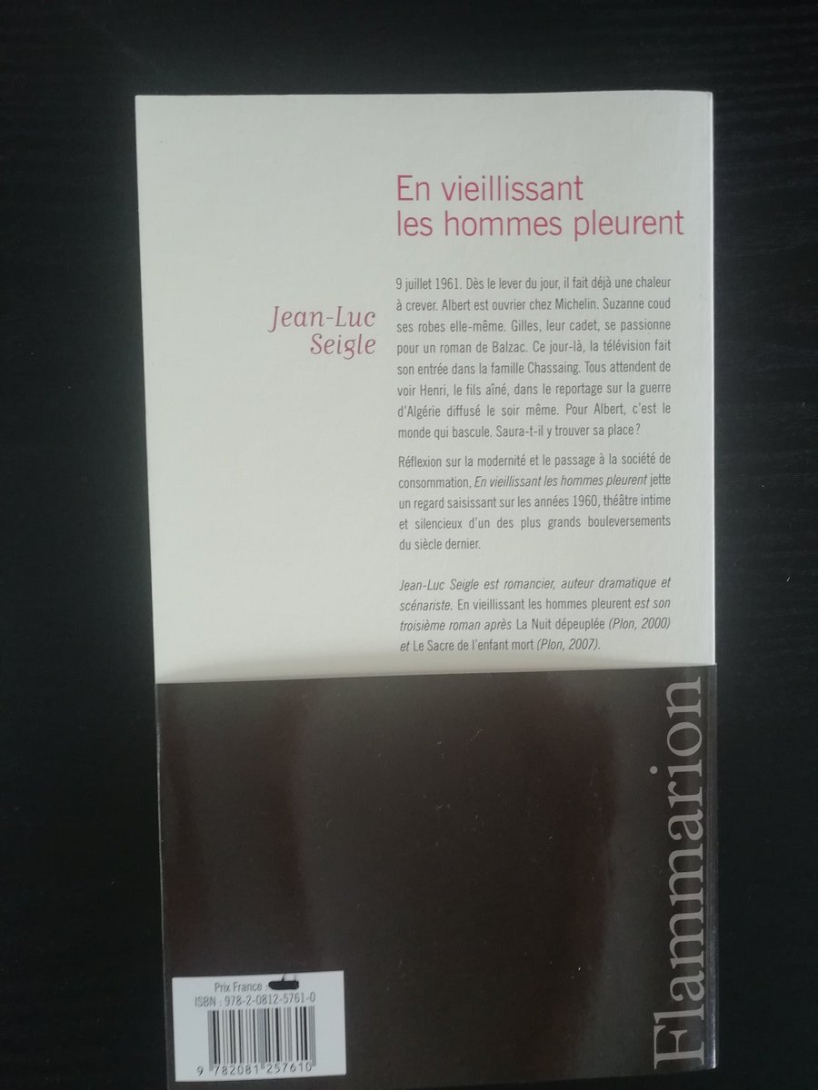 LilGirlBlueugz's tweet photo. Ce n'est pas mon exemplaire, mais je le piquerai à son propriétaire quand il l'aura lu.
Sur le #conseilecture de @Miserybook : son #vendredilecture du 25 février 2022. https://t.co/AYUnDKGxJP