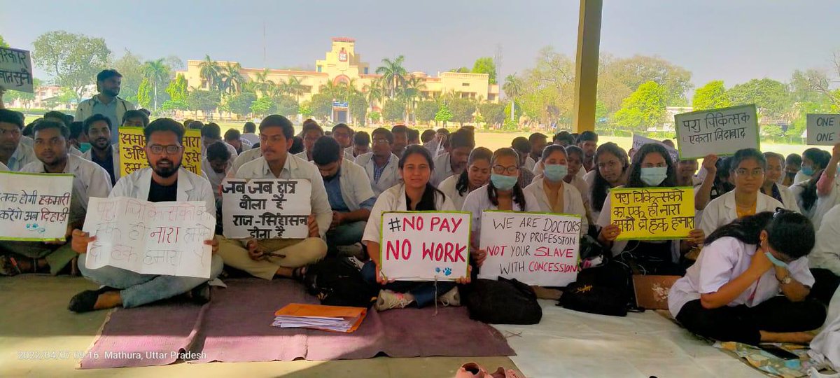 Chanchal pachaury (@chanchalpachau8) on Twitter photo सफ़ेद कोट की शांति।
अब लाएगी क्रांति ॥
Strike Day-6 #VetUnity
#Increase_UP_vets_stipend
#Duvasu_Vet_Stipend #SVPUAT_Meerut
<a href="/myogiadityanath/">Yogi Adityanath</a> <a href="/GirishPandy/">Girish Kumar Pandey</a> <a href="/MrityunjayUP/">Mrityunjay Kumar</a> <a href="/SURYA_NBT/">surya p shukla</a> <a href="/TanseemHaider/">Tanseem Haider तनसीम हैदर</a> <a href="/shalabhmani/">Dr. Shalabh Mani Tripathi</a> <a href="/ptshrikant/">Shrikant Sharma</a> <a href="/dharampalbjpmla/">Dharampal Singh</a> सफ़ेद कोट की शांति।
अब लाएगी क्रांति ॥
Strike Day-6 #VetUnity
#Increase_UP_vets_stipend
#Duvasu_Vet_Stipend #SVPUAT_Meerut
<a href="/myogiadityanath/">Yogi Adityanath</a> <a href="/GirishPandy/">Girish Kumar Pandey</a> <a href="/MrityunjayUP/">Mrityunjay Kumar</a> <a href="/SURYA_NBT/">surya p shukla</a> <a href="/TanseemHaider/">Tanseem Haider तनसीम हैदर</a> <a href="/shalabhmani/">Dr. Shalabh Mani Tripathi</a> <a href="/ptshrikant/">Shrikant Sharma</a> <a href="/dharampalbjpmla/">Dharampal Singh</a>