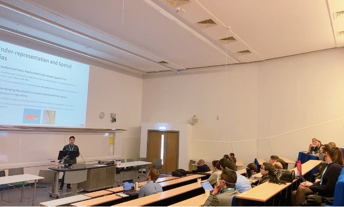 GRACEBELLAK's tweet photo. 2nd group with our @CASAUCL captain joined @GISRUK and that's a wrap on Day 1 of #GISRUK2022
+
@adam_dennett @andymaclachlan @ComplexityWise @hannahgumble @HuanfaC @fulviolopane 
+
Can’t wait for #MiddayPanel today! https://t.co/8YP54XXBIl