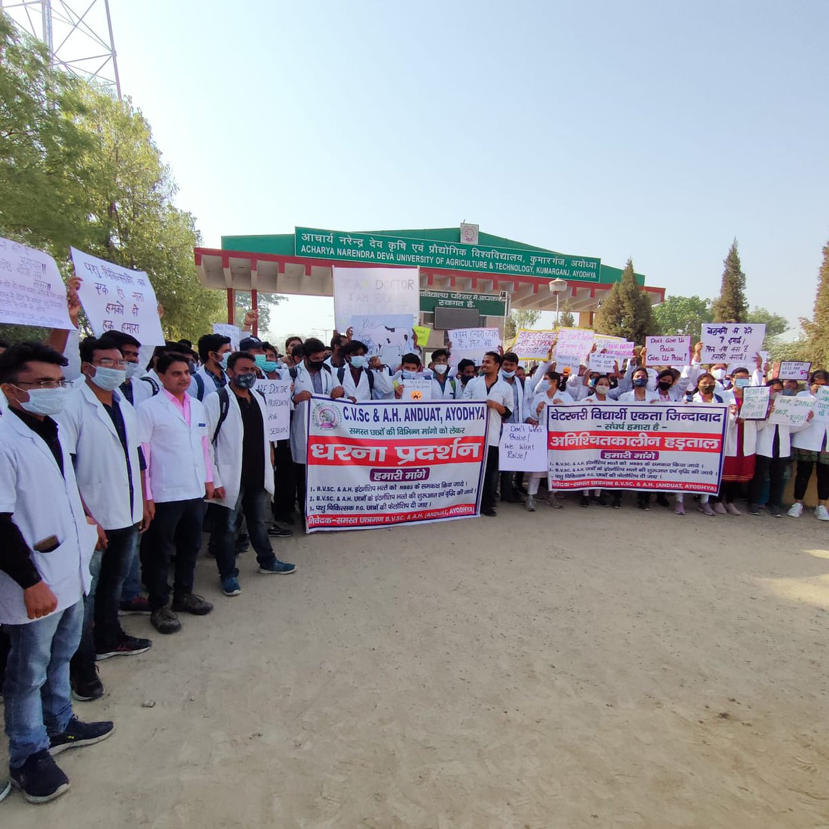 #Increase_UP_vets_stipend
#SVPUAT_Meerut
#DUVASU_Mathura
#ANDUAT_Ayodhya
<a href="/myogiadityanath/">Yogi Adityanath</a> <a href="/CMOfficeUP/">CM Office, GoUP</a> <a href="/ANINewsUP/">ANI UP/Uttarakhand</a> <a href="/drsanjeevbalyan/">Dr. Sanjeev Balyan</a> <a href="/Aamitabh2/">Amitabh Agnihotri</a> <a href="/brajeshpathakup/">Brajesh Pathak</a>  <a href="/dharampalbjpmla/">Dharampal Singh</a> <a href="/ktakshish/">Ashish Mishra</a> <a href="/atul1chaturvedi/">atul chaturvedi</a> <a href="/PRupala/">Parshottam Rupala</a> <a href="/VikasSaraswat/">Vikas Saraswat</a> <a href="/atulpradhansp/">Atul Pradhan</a> @SangeetSomBJP <a href="/DmMeerut/">DM Meerut</a>