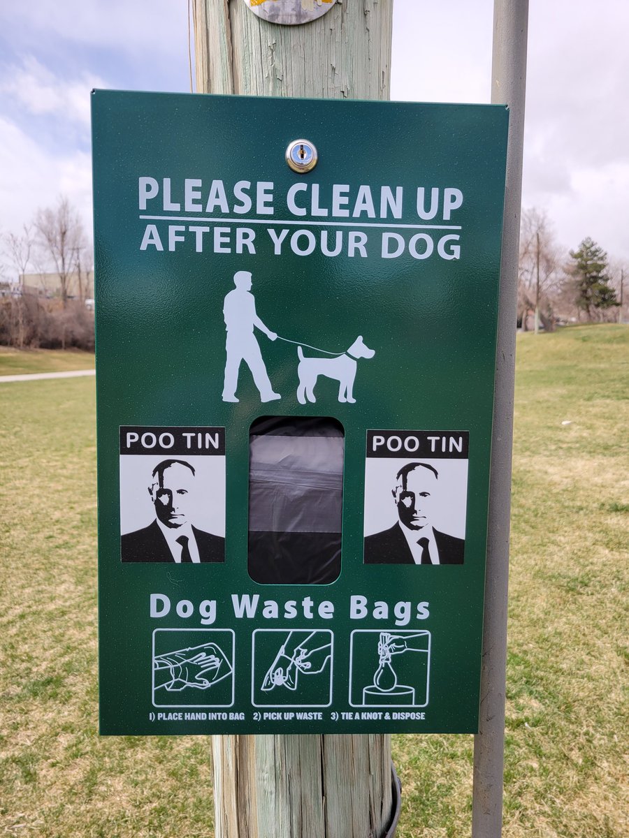 GetRightPodcast's tweet photo. #VladimirPutin #bigolpile #poo https://t.co/BqK6PSid6t