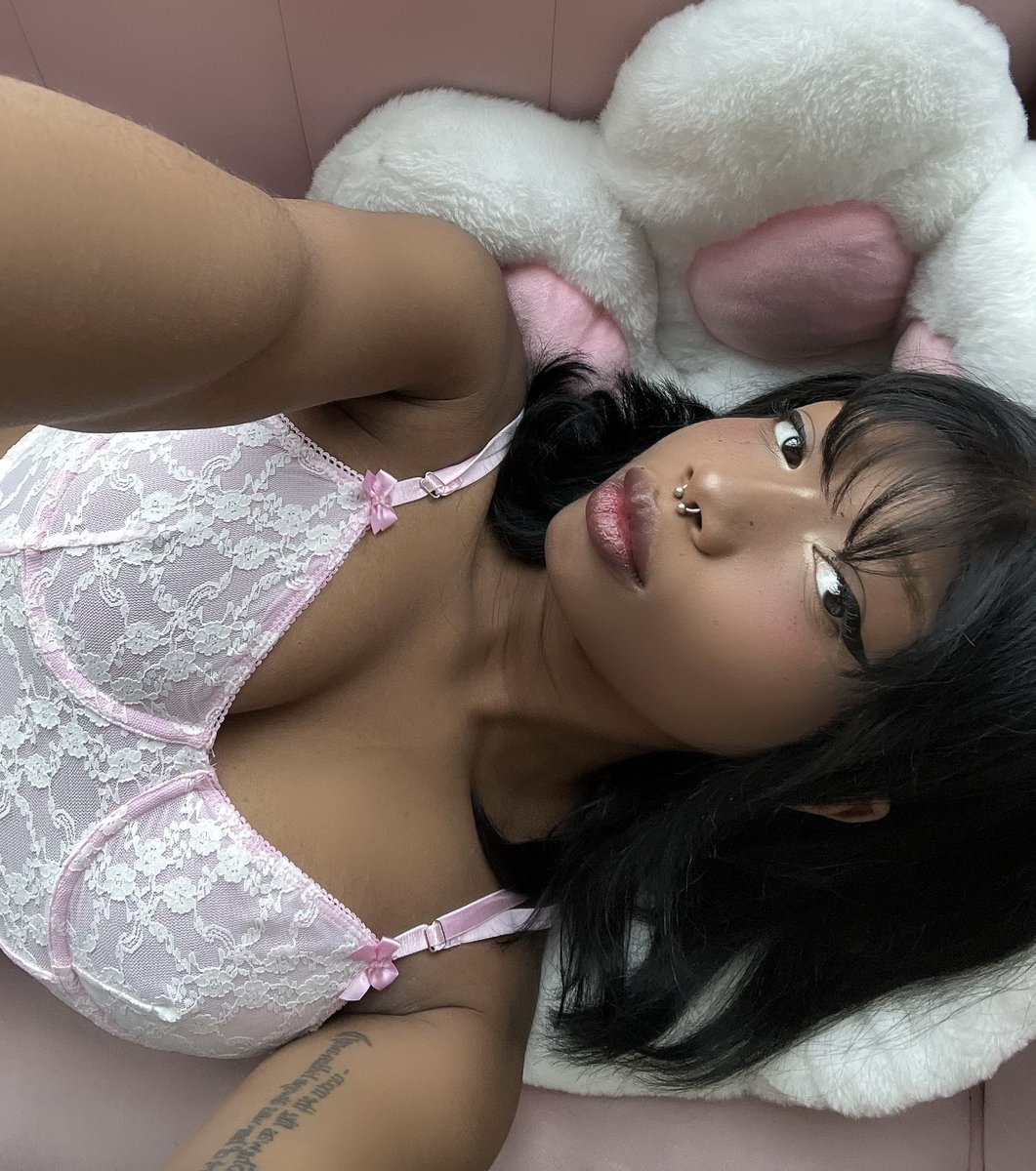 cyberbabi1's tweet photo. 🎀 https://t.co/eDjOW0StTg