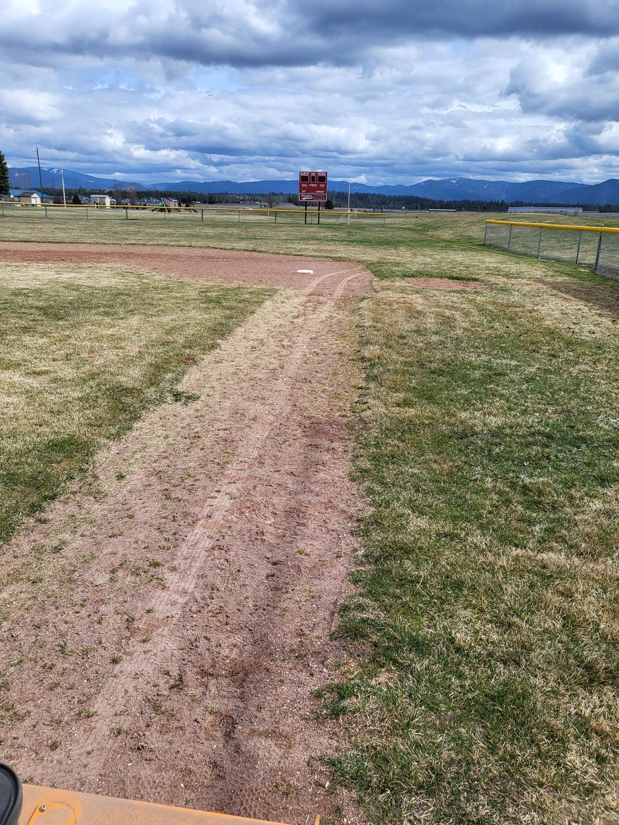 ProjectO2Turf's tweet photo. Hayden Little Leauge all in on field renovation
...it's about to get real 👀 https://t.co/HUo8ca6w2m