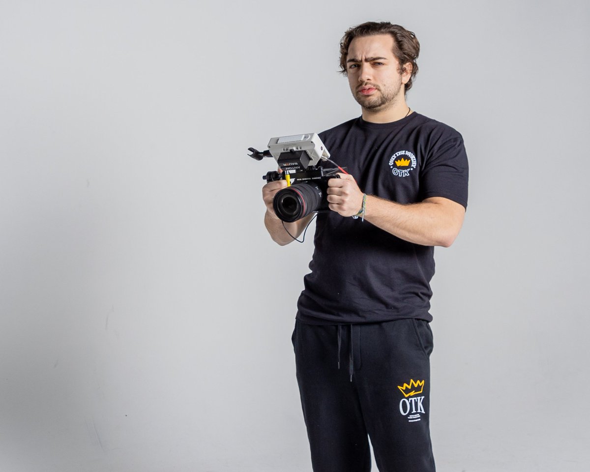 OTKnetwork's tweet photo. The 2nd best cameraman in OTK https://t.co/An8621zVxq