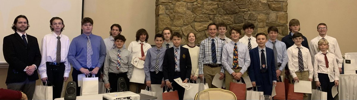 DrStanWhiteman's tweet photo. #ProudDad moment!  Tonight was the @ShalerArea Ice Hockey Banquet and Blake won the Offensive Player of the Year award for the Middle School team.  Great job this season Blake and Bradyn! https://t.co/T7j5HOIyyv