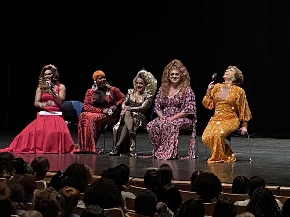 kengassiot's tweet photo. Shantay you better werk. Big thanks to @gs_oma and @GaSouHousing for hosting tonight’s Drag Show and the 200+ @GeorgiaSouthern student squirrelfriends who kept the @PAC_at_GSU rocking! Bigger thanks to tonight’s #dragqueen performers and staying after for Q&amp;A! #drag #pride https://t.co/VhWjFEzNmF