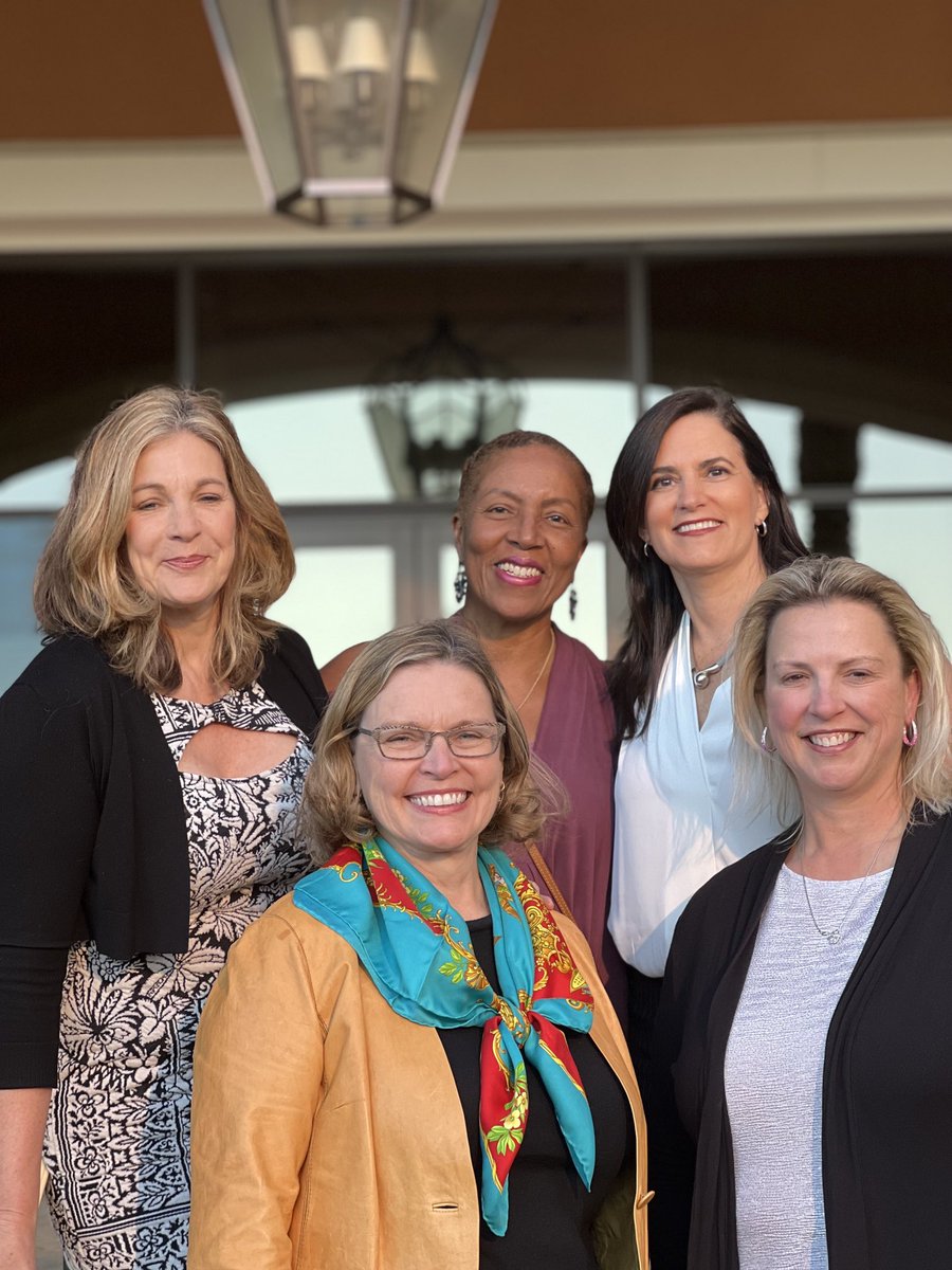 So proud to work with these incredible women on ASBRS executive committee. ⁦@ASBrS⁩ ⁦@SCWilley⁩ ⁦@margenthalerj⁩ ⁦@nemtipi⁩ ⁦@DrJDietz⁩