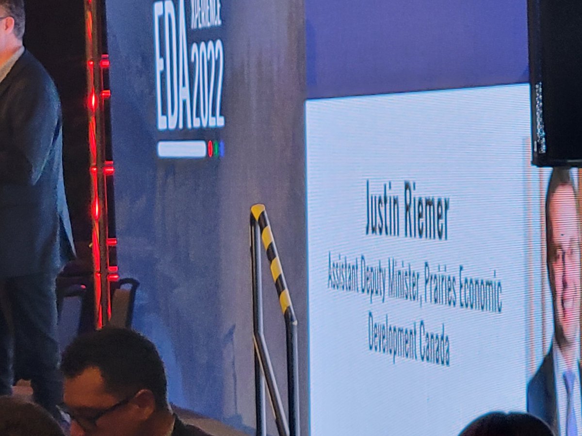 Wow our very own <a href="/riemerj/">Justin Riemer</a> wins the <a href="/edaalberta/">EDA</a> president's award!  Justin thank you for your dedication and leadership for our region.  Congratulations! #EDAXperience2022 <a href="/PrairiesCanEN/">Prairies Economic Development Canada</a> <a href="/HealthCities/">Health Cities</a>