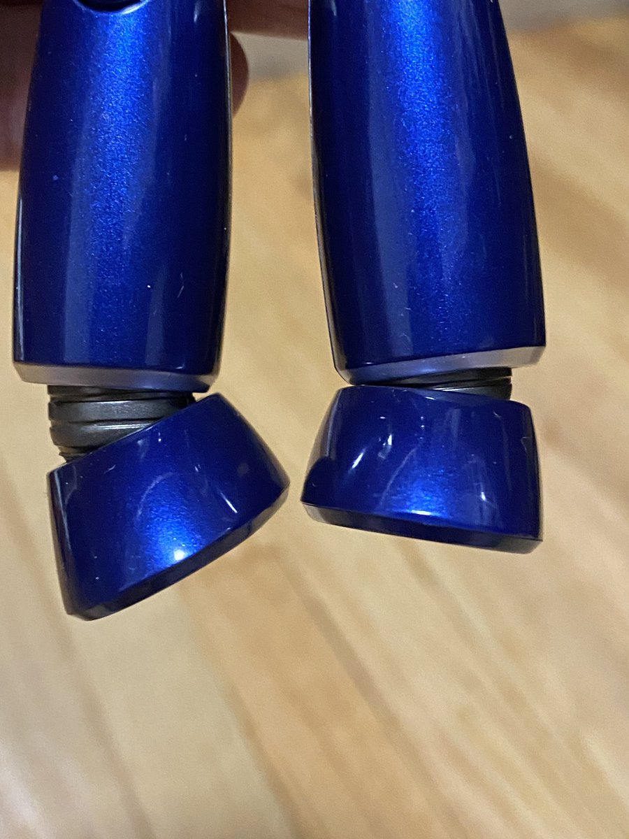 SoulinkChu's tweet photo. The ankle and the wrist joints pop out to offer more range of motion #MiniGokin #Tetsujin28 #ActionToys https://t.co/a1lmxBHC66