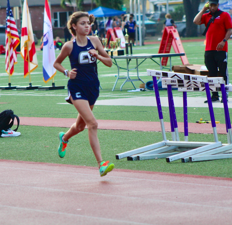 belladelbusto's tweet photo. Bella Del Busto dropping some serious time tonight in the 3200 at the Fort Lauderdale City Championships taking second place at 11:48 @flrunners @liberty_XCTF @Covenantxc @GOCCAEAGLES #runbellarun #sophomore #flrunners #ccaeagles https://t.co/KJzMbTNiM1