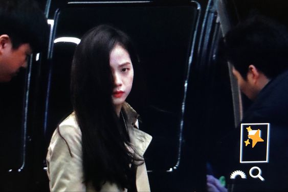jichuhourly's tweet photo. that's hot
#지수 #JISOO https://t.co/ZWUN5WPdWc