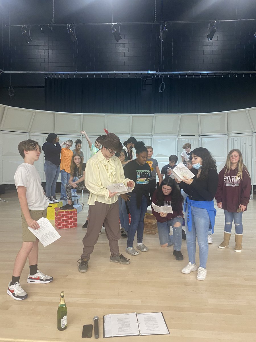 Amanda Carlton tweet media