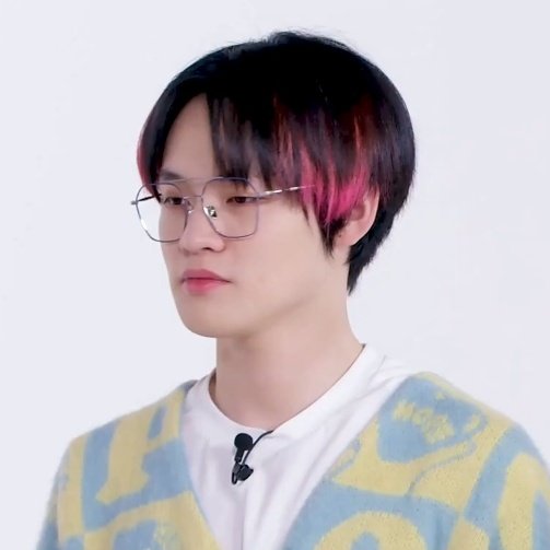 so handsome in specs~