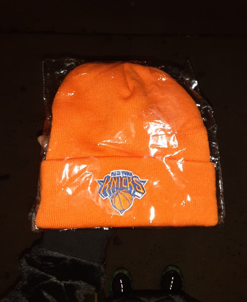 LooseChange1023's tweet photo. Nice giveaway @nyknicks
Letting ya fans know its gone be as @myfabolouslife would say a
"Cold Summer"
#NetsVsKnicks
#netsworld https://t.co/bOEFTeVYC2