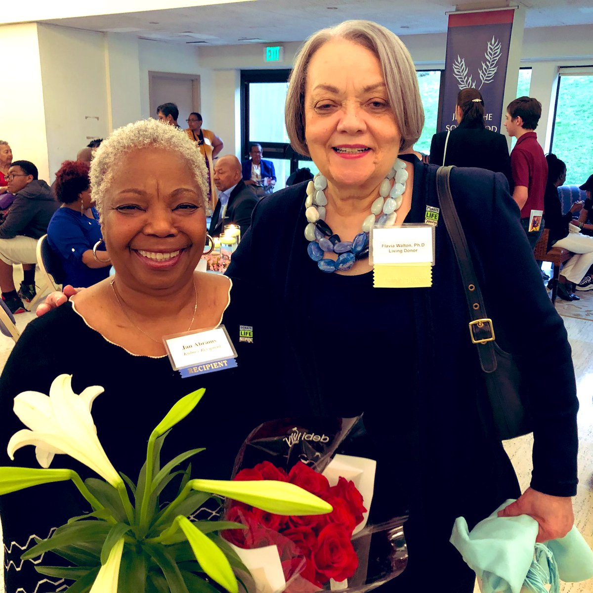 Happy #LivingDonorDay to Dr. Flavia B. Walton, WRTC (aka <a href="/BeA_Donor/">BeA_Donor</a> ) Board Member and kidney donor. You are a #LinkagesToLife and #DonateLife hero!