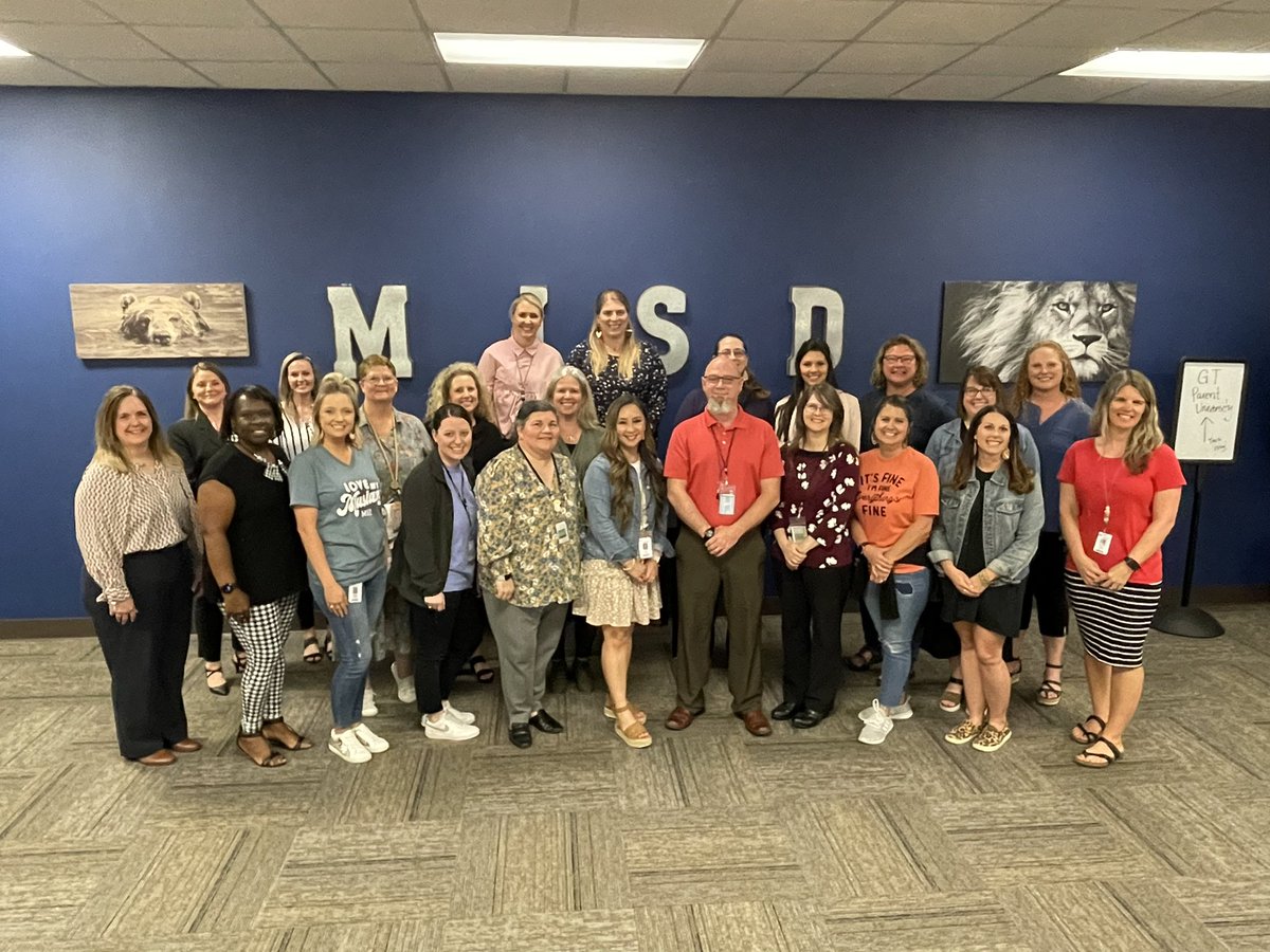 MarkBWeatherly's tweet photo. Our @MontgomeryISD inaugural Leadership Academy concluded today. We are so thankful for their participation and making us stronger!  #BetterTogether https://t.co/qKuFrfinzz