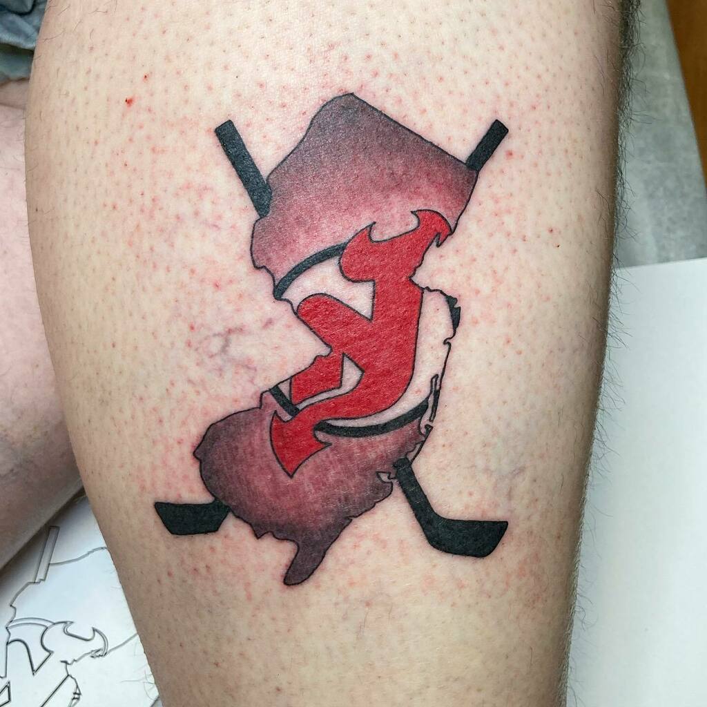 Jersey themed leg tattoo (@tiffanytattooz ) | Instagram