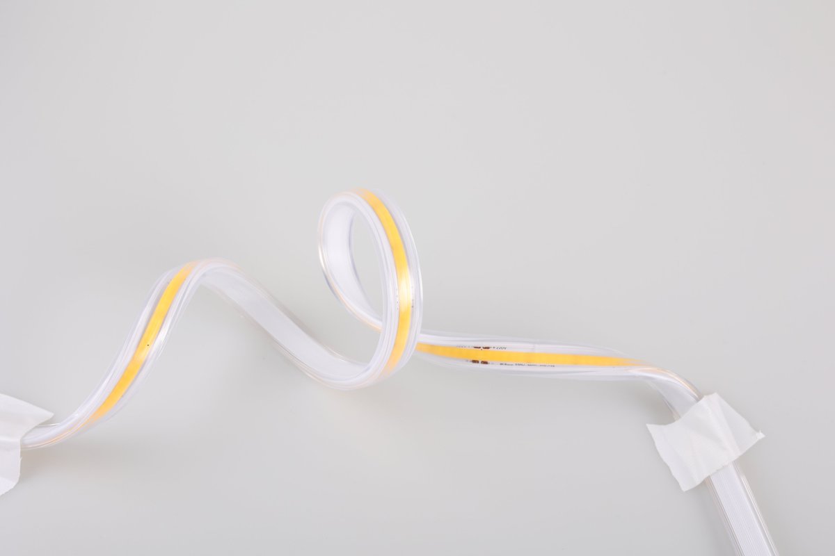 JuneChiu8's tweet image. IP65 WARM WHITE, DAY LIGHT AND RGB.
Rgbw tunable in 5 meters kit.
Uses Chip-On-Board LED technology for flawless diffusion.

#tapelight #lightline #lightlineCOB #LEDtapelight #diffusedlight #LEDCOB #evenlight #bathlighting #shelflighting #COBstrip #LEDlighting