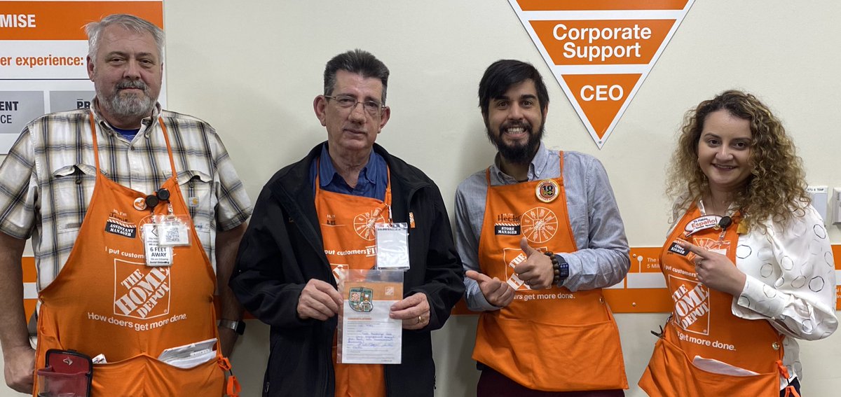 Spent the morning with store 1405 with the SM, SASM &amp; ProDesk Team. Thanks for the time and participation on QuoteCenter training! Your Team will make a huge difference for the Pro Customers.