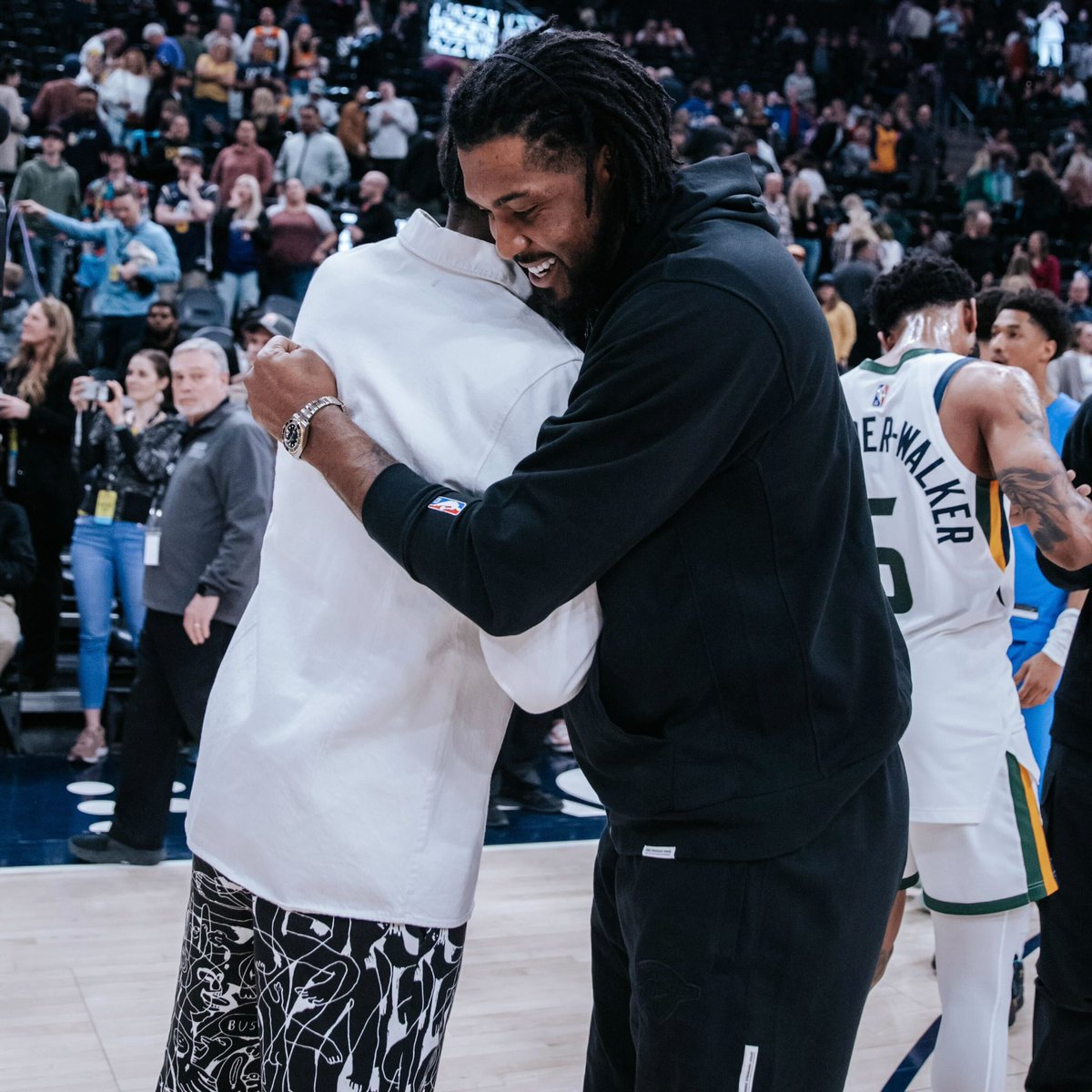 utahjazz's tweet photo. Until next year ๐ค
#OnceAJazzman https://t.co/3JsezdqurP