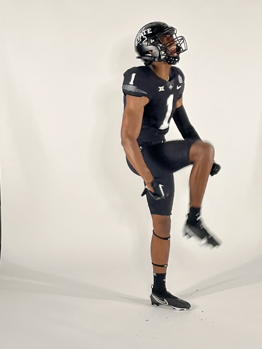 BT1️⃣ tweet media