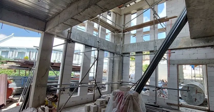 starken_ph's tweet photo. The STÄRKEN AAC wall system all throughout this 2-storey residential project! Philippine homes will never be the same with our innovative system!  #aacblocks #starkenaac #starkenphilippines #constructionlife #architectsph #wallsystem #benguet #baguiocity #residentialproject https://t.co/di7n0kxBJV
