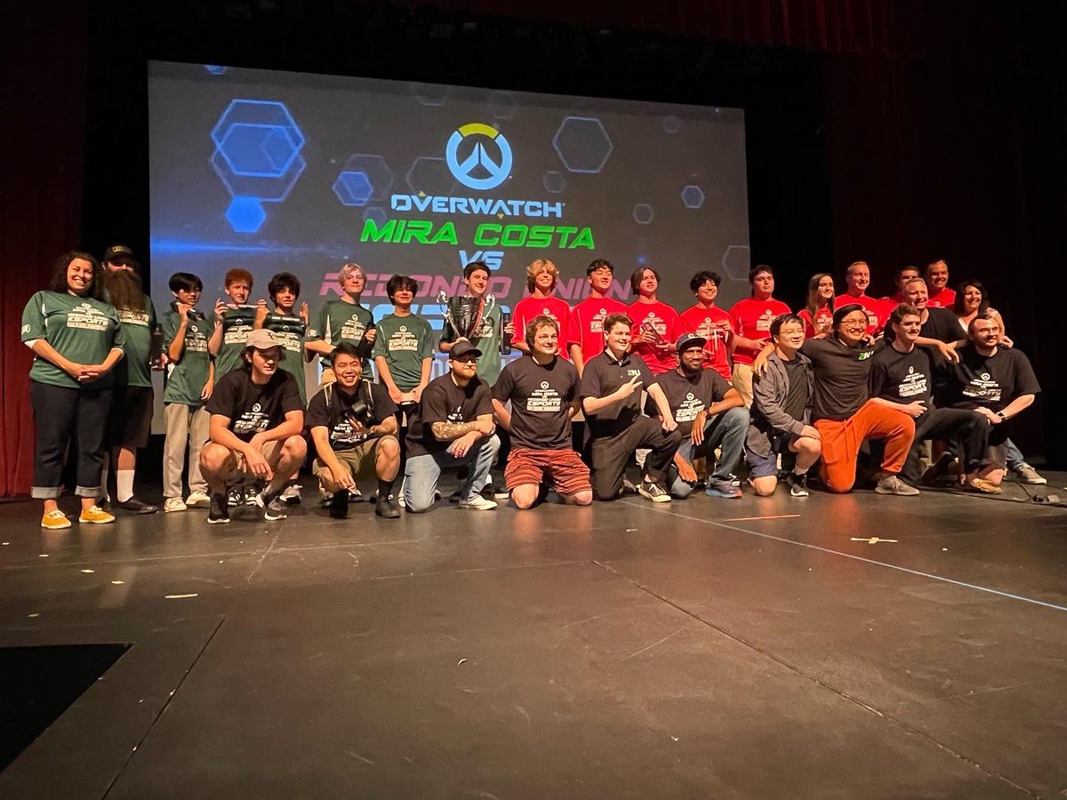 MiraCostaHS's tweet photo. And the eSports High School Championship goes toβ¦MIRA COSTA! The Southbay Showdown between Costa and Redondo Union was pretty awesome. Costa swept the competition with 3 straight round wins. Way to bring home the trophy, Mustangs! #GoCosta https://t.co/UBzmilkqvd