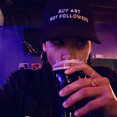 Lydia_Living's tweet photo. #NewProfilePic https://t.co/xijBanlhtx