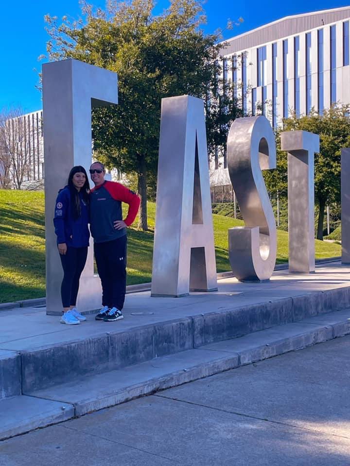 18GTopDogSB's tweet photo. Last but not least is 2022 MIF Jeslyn Cuellar - Cal State Eastbay❤️🖤 @JeslynC2022 @jeslyncuellar @CSUEBSoftball @EastBayPioneers https://t.co/HNDJBAUcR1