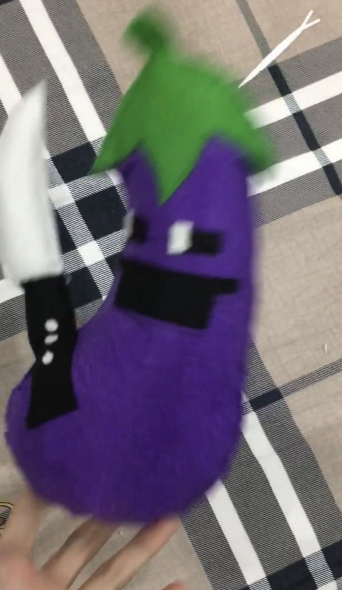 For crying out loud. 

NO.

He doesn’t (does) fuck robots too!