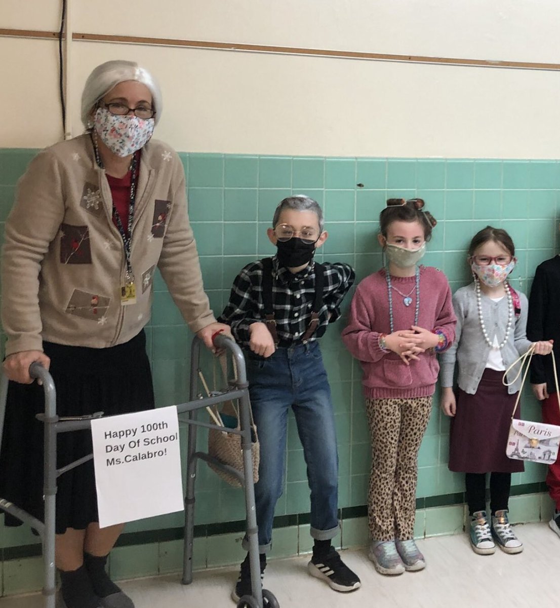 “Paraprofessional: Enabler of confidence. Facilitator of success. Pivoting superheroes.” 🙌🏻 #ParaprofessionalAppreciationDay <a href="/FSDVikings/">Farmingdale School</a>