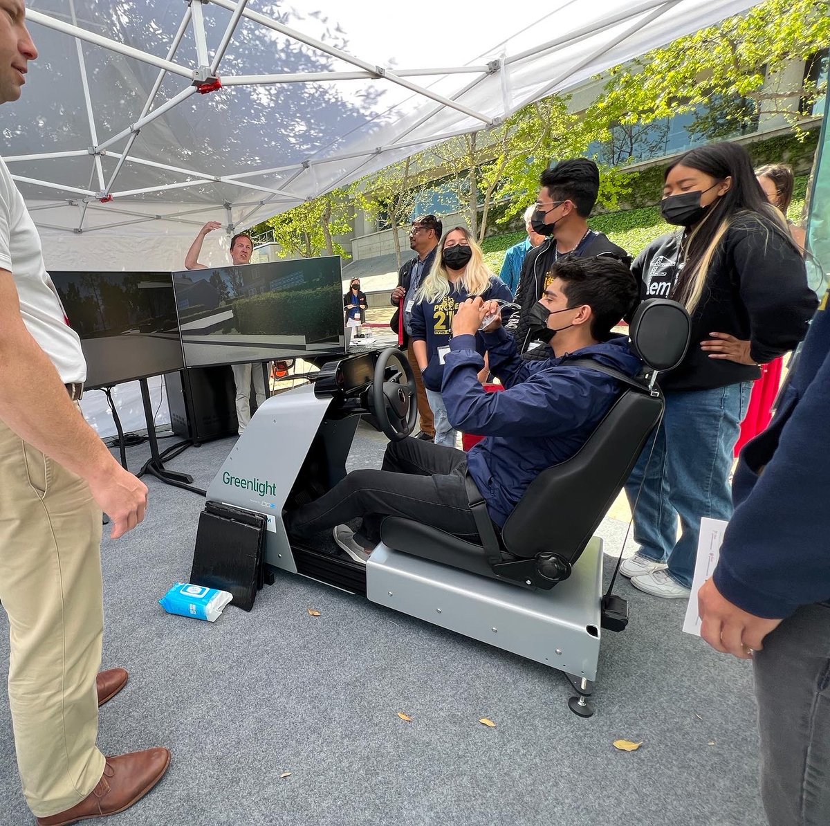 Pathways_MDUSD's tweet image. Earlier this week, while most students were enjoying Spring Break, our #EngineeringPathway, #CCAP, #Femineers and @yvhs_project212 students from @YgnacioValley were at the Redefining Mobility Summit at Roundhouse at Bishop Ranch! #CareerPathways #WorkBasedLearning @MtDiabloUSD