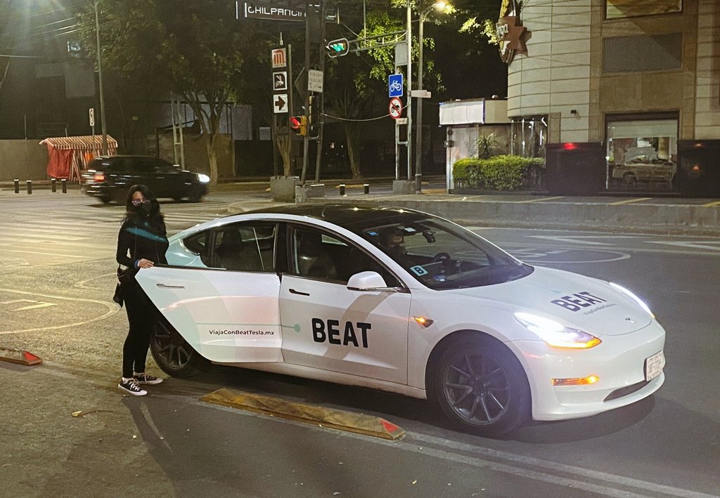angelarubii_'s tweet photo. Viaja con #BeatTesla ⚡🚘💕 https://t.co/7StLT6HgE2