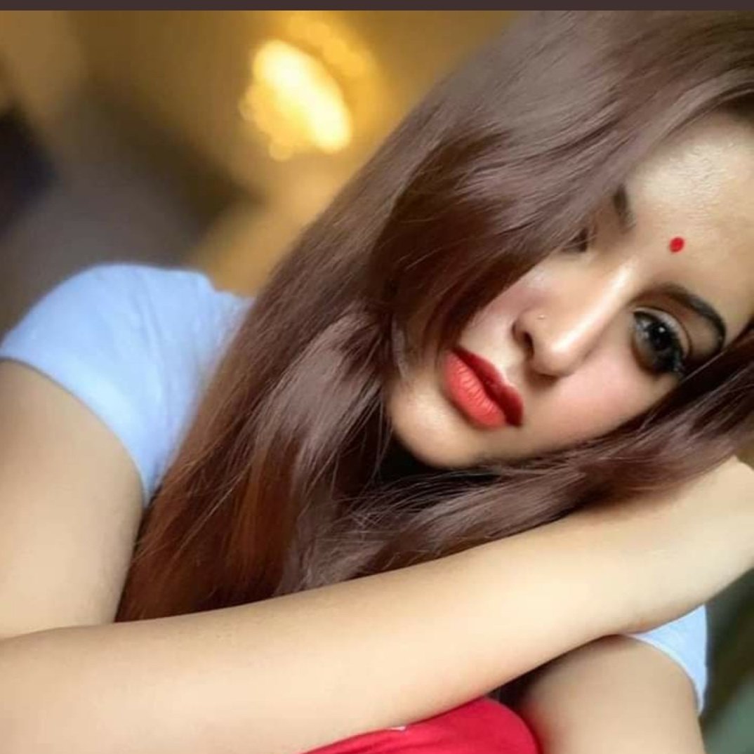 manikarnika_13's tweet image. 🍁🍁🍁

बहुत सी चिताएं जली हैं ,, मेरे अंदर 

इसलिए मैं #मणिकर्णिका की...

 राख बन बैठी हूँ .....///*** 

🍁🍁🍁

#मणिकर्णिका🦋
#बज़्म