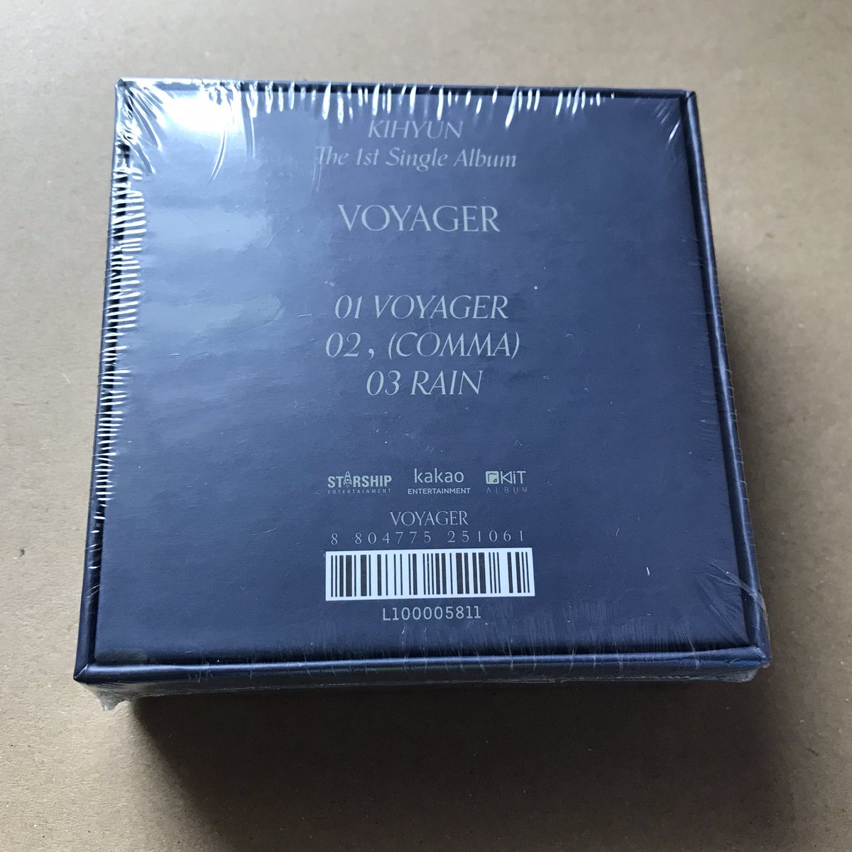 Junnie__moon's tweet photo. WTS MONSTA X KIHYUN VOYAGER
Kit ver (sealed)

On hand, sealed
RM80 exc postage

DM if interest 🥰❤️
#pasarMONSTAX #pasarmx @PasarMX_Wonho Pls help retweet tysm ✨💕 https://t.co/J6xuCTgTSH