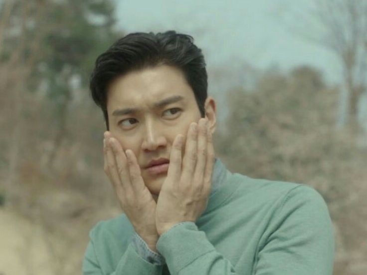 cherryanhh's tweet photo. Happy birthday nghị sĩ Choi 😆😆😆 
#HappySiwonDay
#SIWON #시원
#시원_시원한_봄날이_온다
#LEETEUK #이특
#SUPERJUNIOR
#슈퍼주니어
#SHINDONG
#신동희 https://t.co/EzHwhhssA9