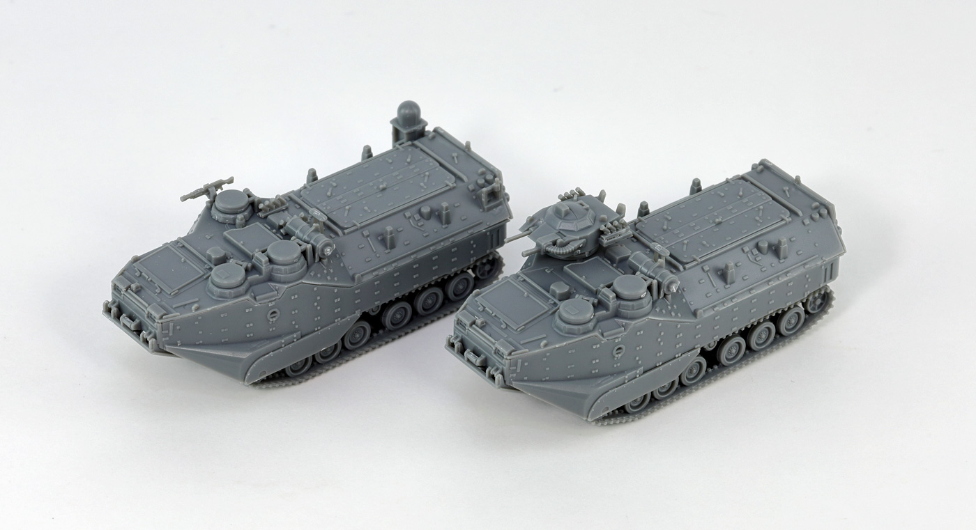 ピットロード SGK08 1/144 陸上自衛隊 水陸両用車 AAV7 人員輸送