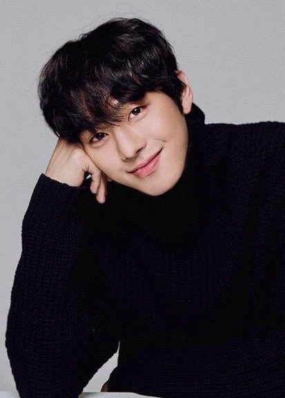 cleanfilms's tweet photo. them in turtle necks >>> https://t.co/YWkSaxWScc