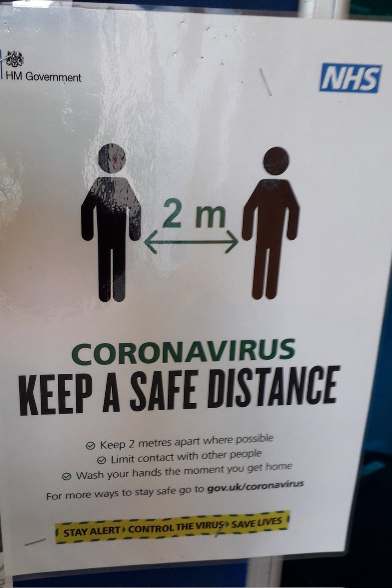 AcheronQueen's tweet photo. Yes stay safe π·π #2metresapart https://t.co/wxTETRgs4S