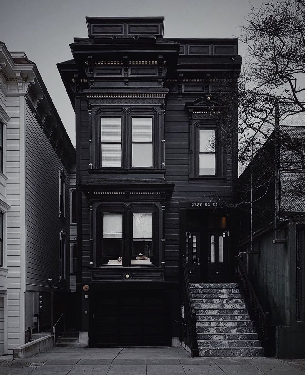 Siyah Şıklığı 🖤