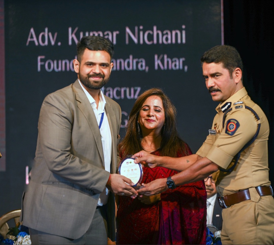 KumarNichani's tweet photo. Proud to be sharing the dias with @vishwasnp ji (Joint CP) Mumbai at the #ChooseNotToUse initiative organised by @MumbaiPolice @RdNational @RotaryInternational @BKScitizengroup @MNCDFbombay against substance abuse. 

#WorldHealthDay2022 https://t.co/bsWPUamBpQ