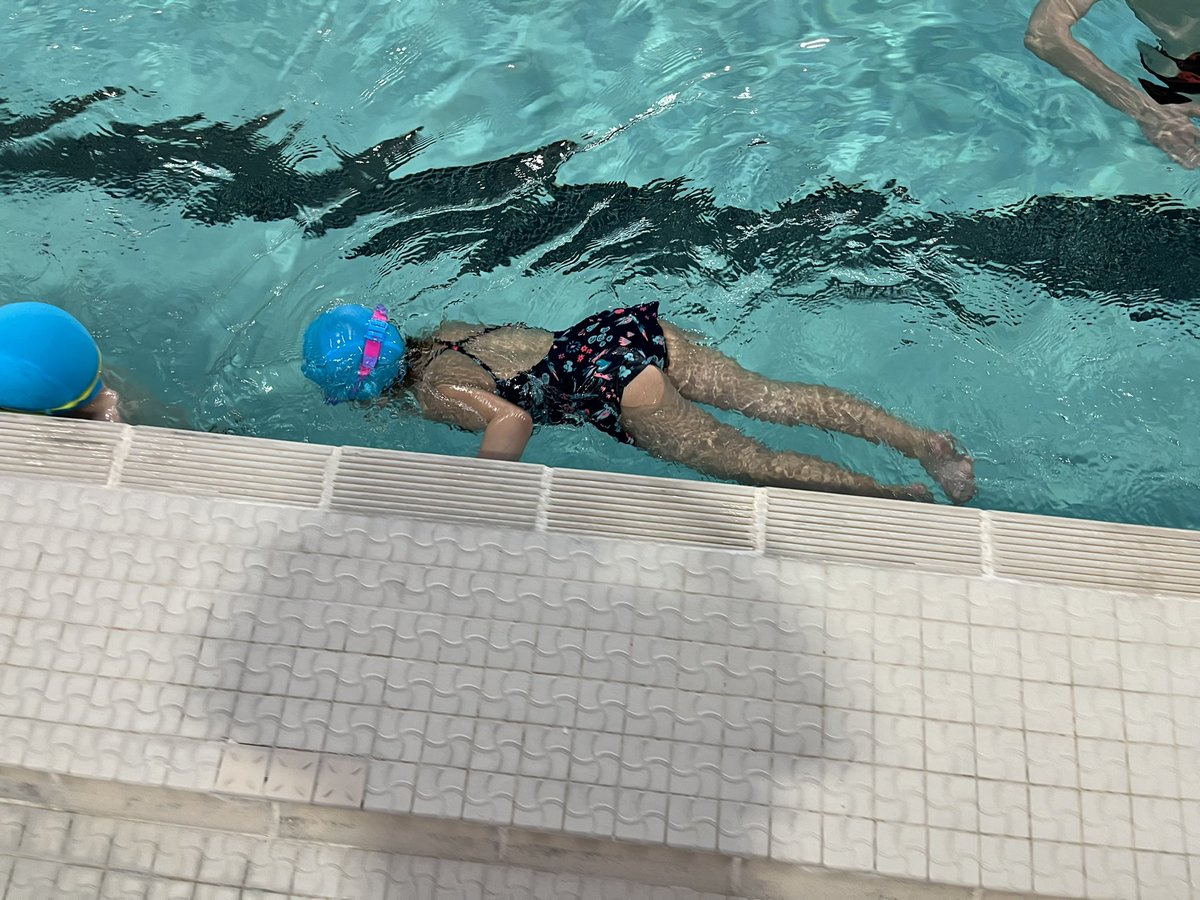 1_2_4Louvre's tweet photo. @EPievic Formation en Aisance aquatique avec Icare … progrès rapides des enfants de moyenne section et grande section @CKerrero @EtienneBarraux @Academie_Paris @KarineBarbagli @FabienMULLER8 https://t.co/0O5KKdFMMW