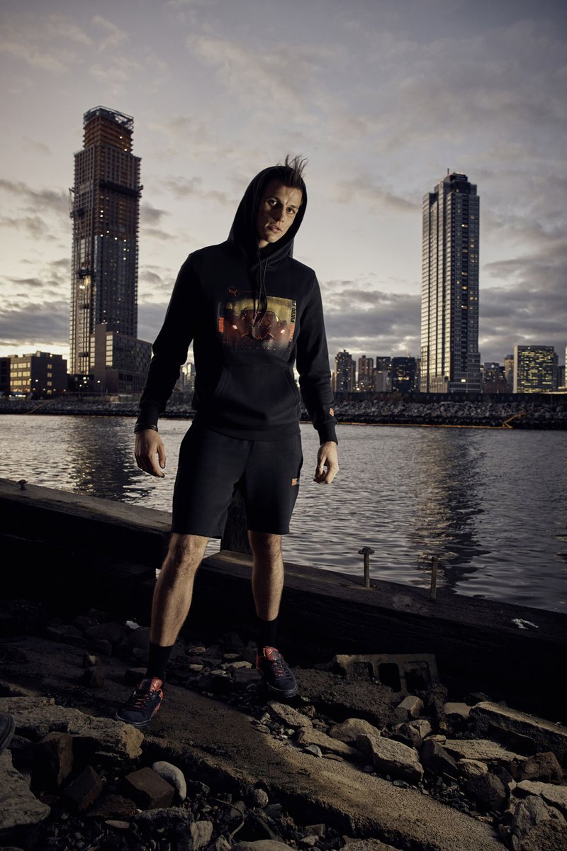 SwagCraze1's tweet photo. Check out the @PUMASouthAfrica x Batman Limited-edition Collection: https://t.co/WazhPND4kH https://t.co/fV5P8NRLXY